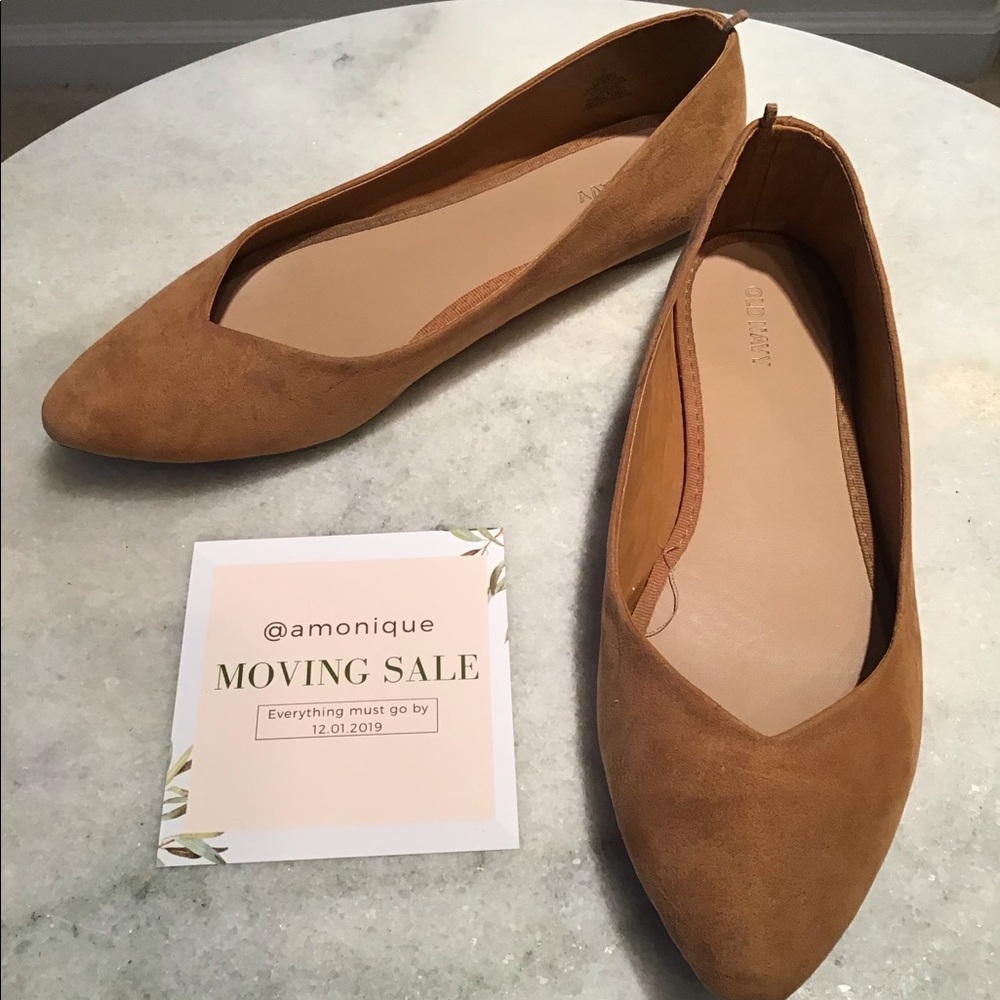 brown / tan flats